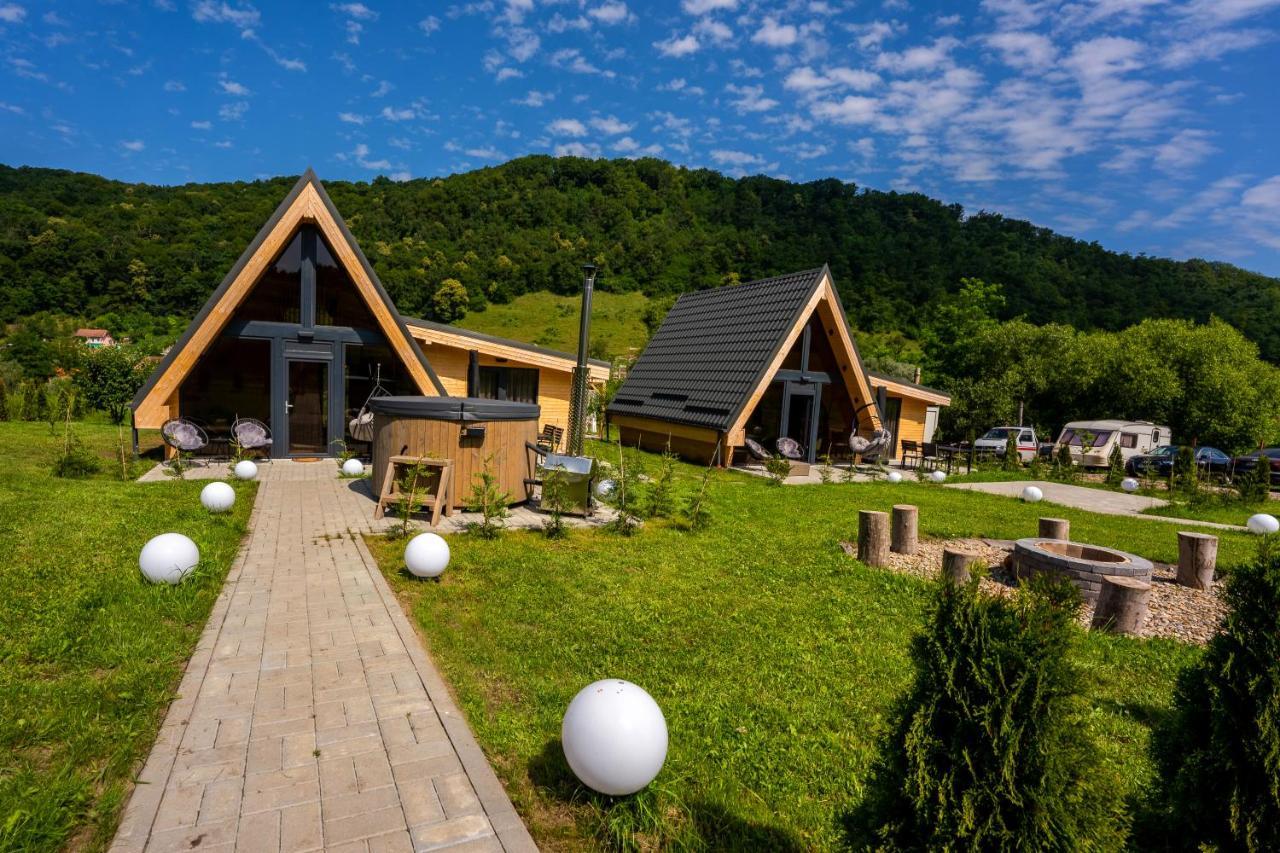 Ungefug A-Frame Sighisoara Hotel Exterior photo